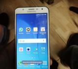 Samsung J7 Blanco en Perfectas Condicion