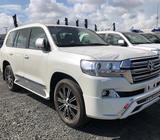 2019 TOYOTA LAND CRUISER 4WD