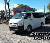 Toyota Hiace 2016 Abono 6900