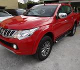 MITSUBISHI L200 ROJO AUTOMÁTICA 2017