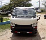 Bus Hiace 2015