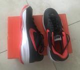 Zapatos Nike para Tennis Talla 9